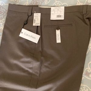 Men’s wool dress slacks tan waist 42 inseam 32